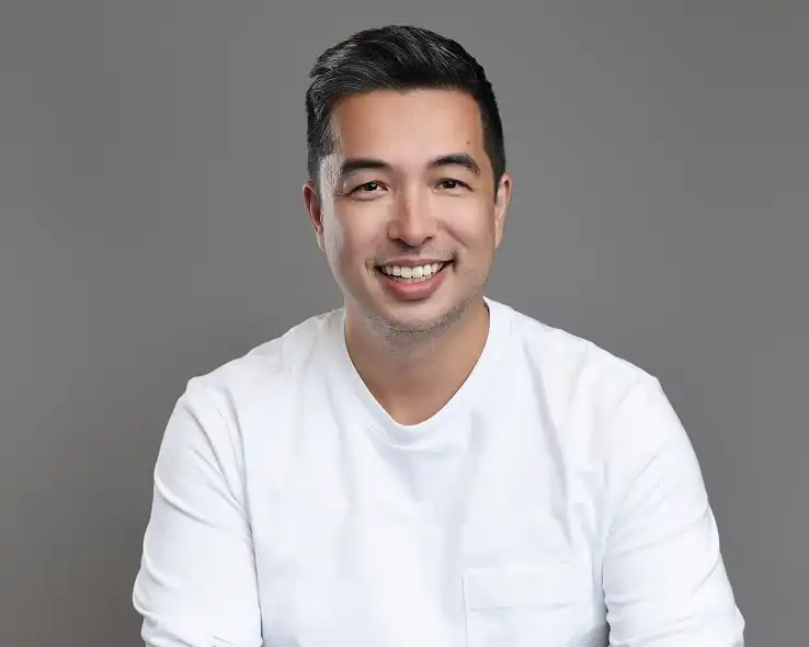 Frank Garneau-So Headshot